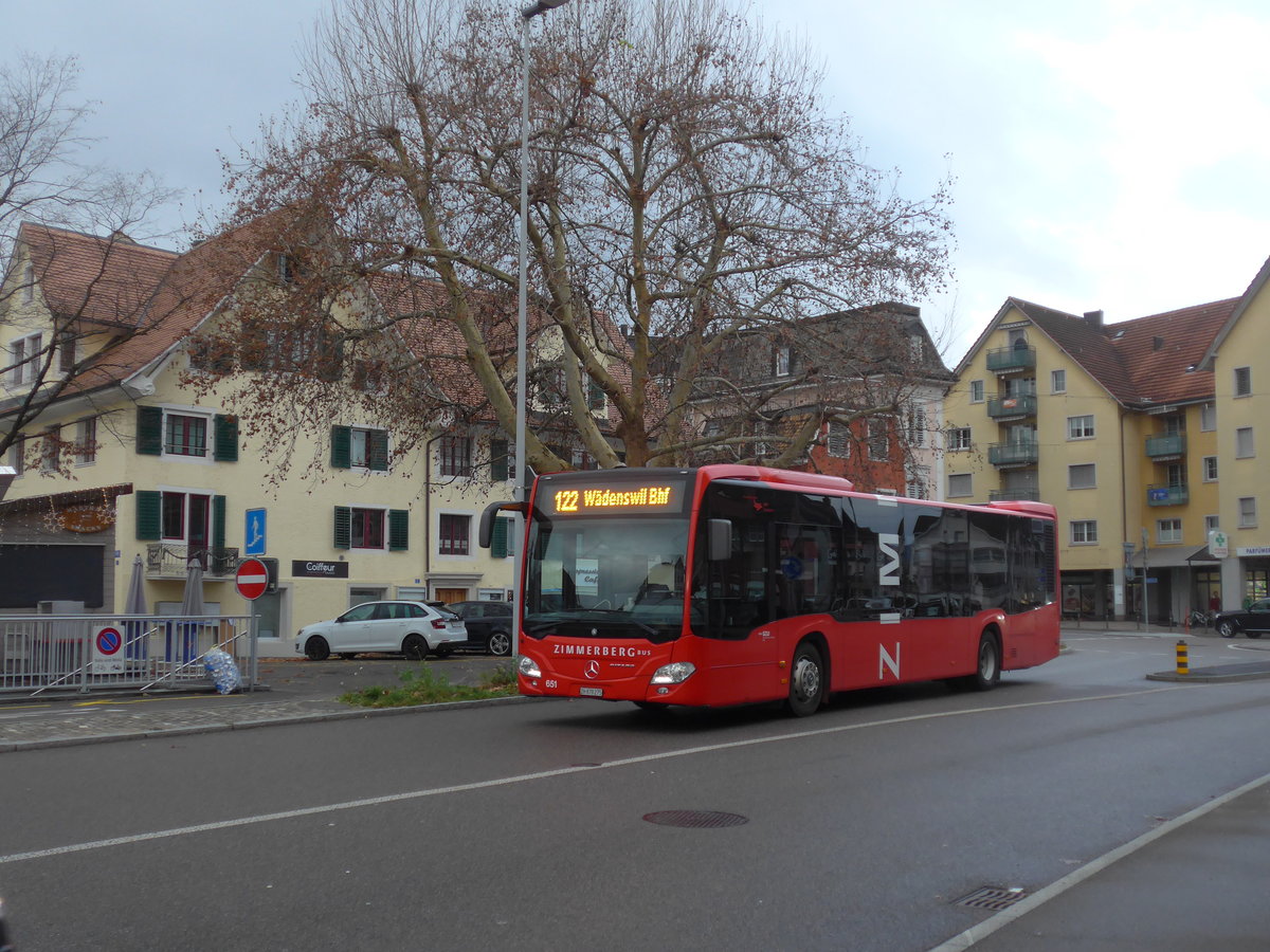 (199'788) - AHW Horgen - Nr. 651/ZH 878'275 - Mercedes am 8. Dezember 2018 beim Bahnhof W�denswil