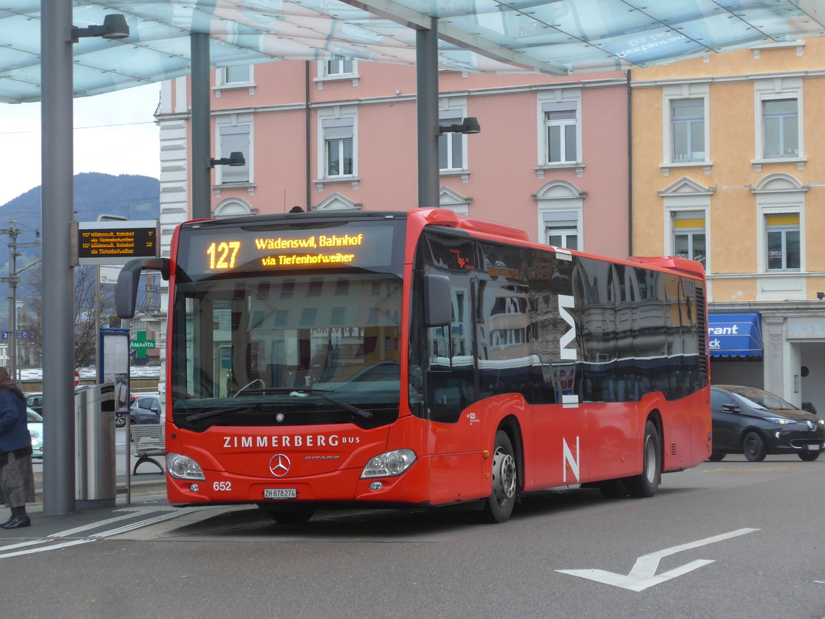(199'799) - AHW Horgen - Nr. 652/ZH 878'274 - Mercedes am 8. Dezember 2018 beim Bahnhof W�denswil