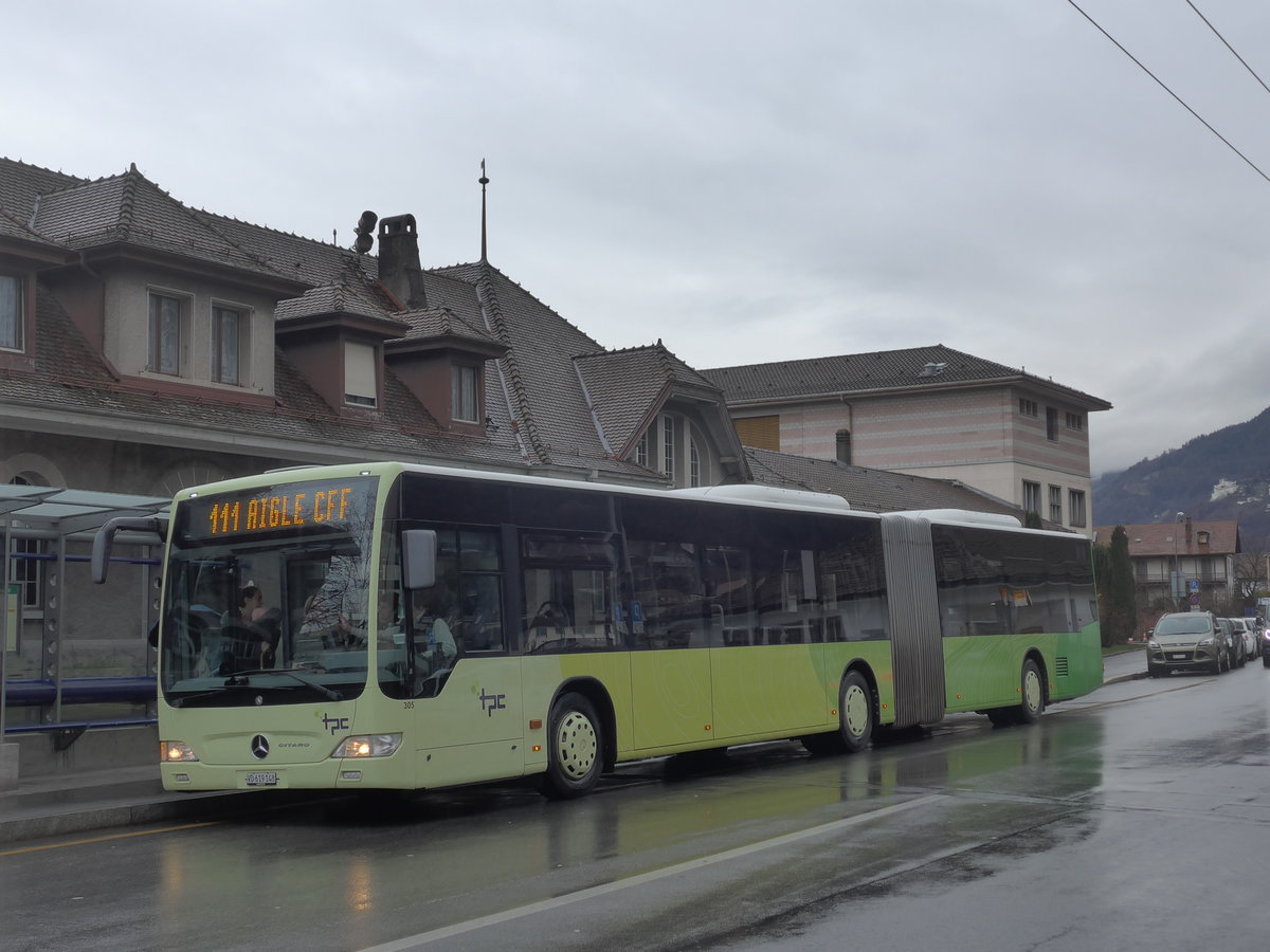 (200'039) - TPC Aigle - Nr. 305/VD 619'148 - Mercedes (ex H�rmann&S�hne, D-Hamburg) am 17. Dezember 2018 beim Bahnhof Villeneuve
