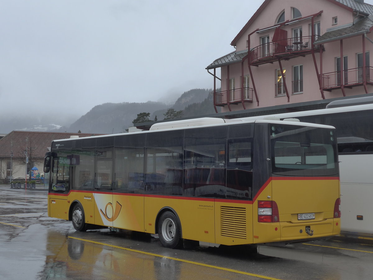 (200'109) - AVG Meiringen - Nr. 61/BE 422'461 - MAN/G�ppel am 24. Dezember 2018 in Meiringen, Postautostation