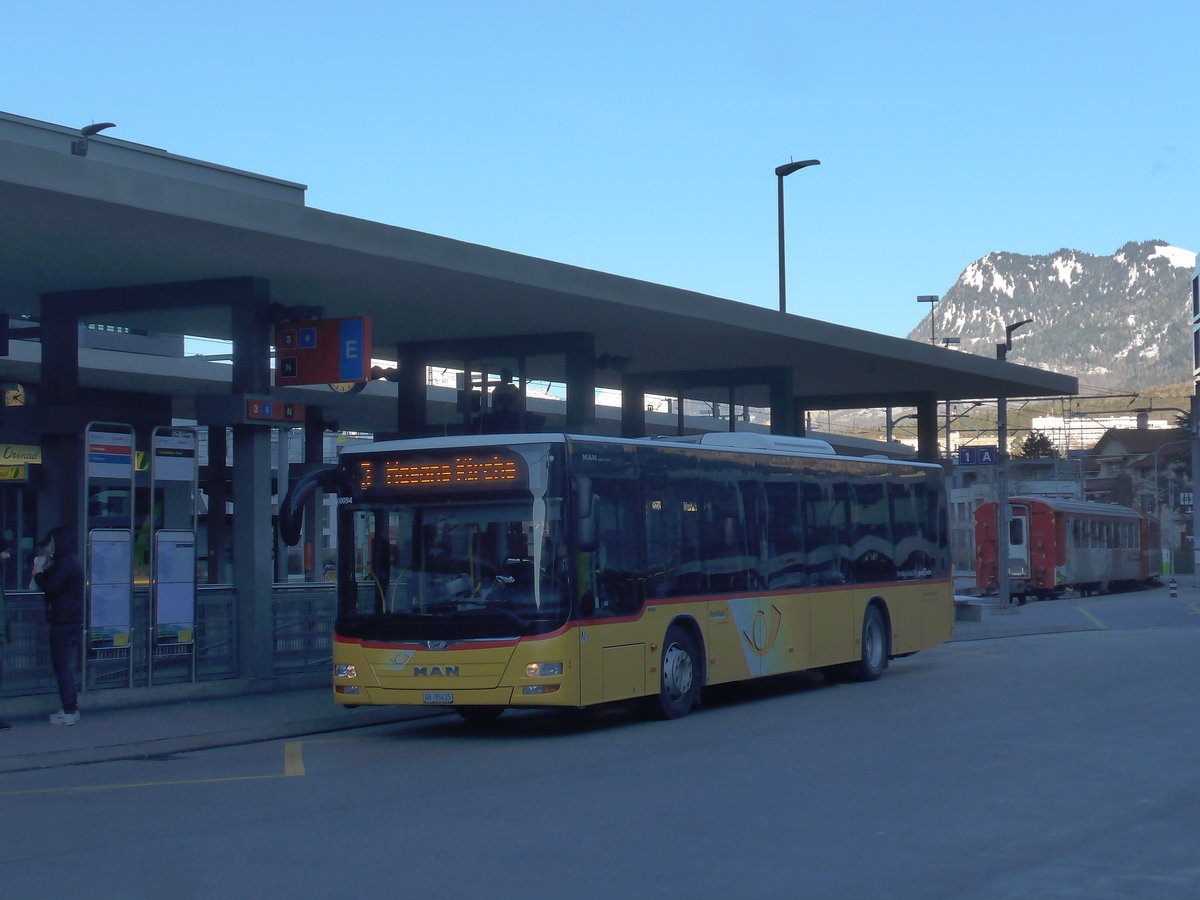 (200'314) - D�nser, Trimmis - GR 95'435 - MAN am 26. Dezember 2018 beim Bahnhof Chur