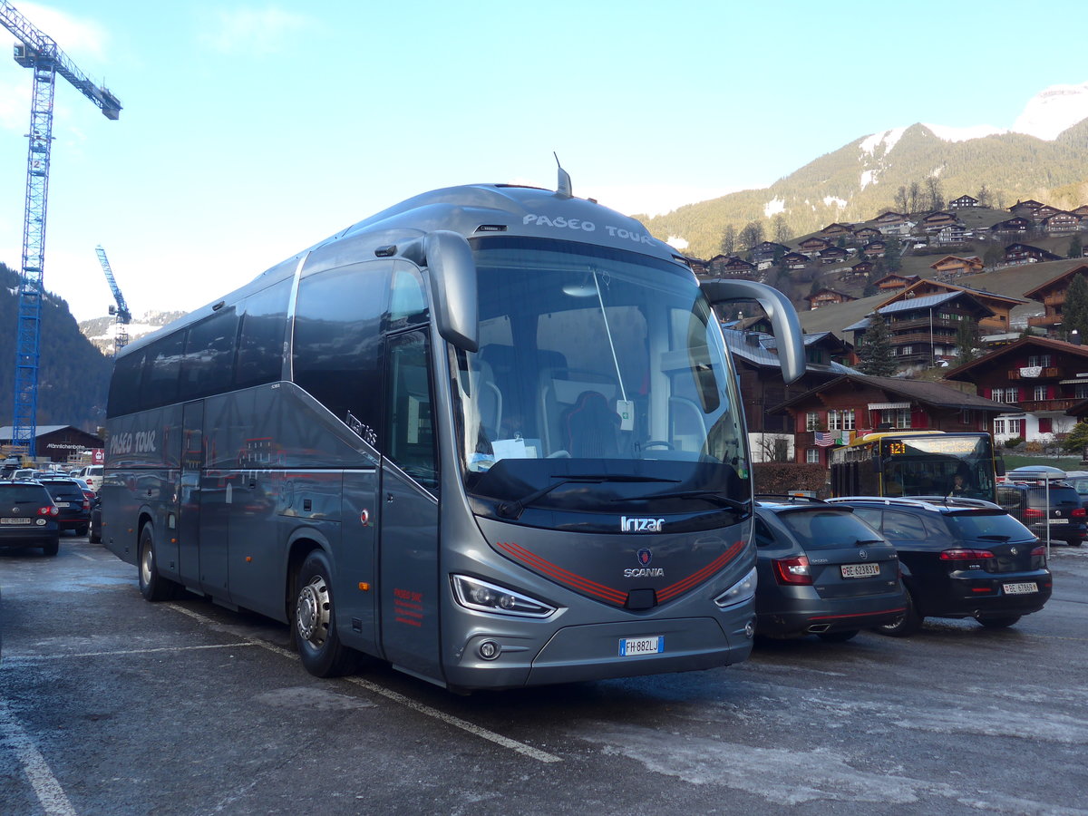 (200'500) - Aus Italien: Paseo, Cori - FH-882 LJ - Scania/Irizar am 1. Januar 2019 in Grindelwald, M�nnlichenbahn