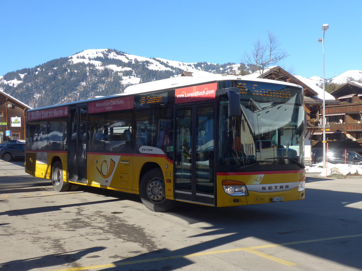 (201'698) - K�bli, Gstaad - Nr. 5/BE 366'987 - Setra am 17. Februar 2019 beim Bahnhof Gstaad