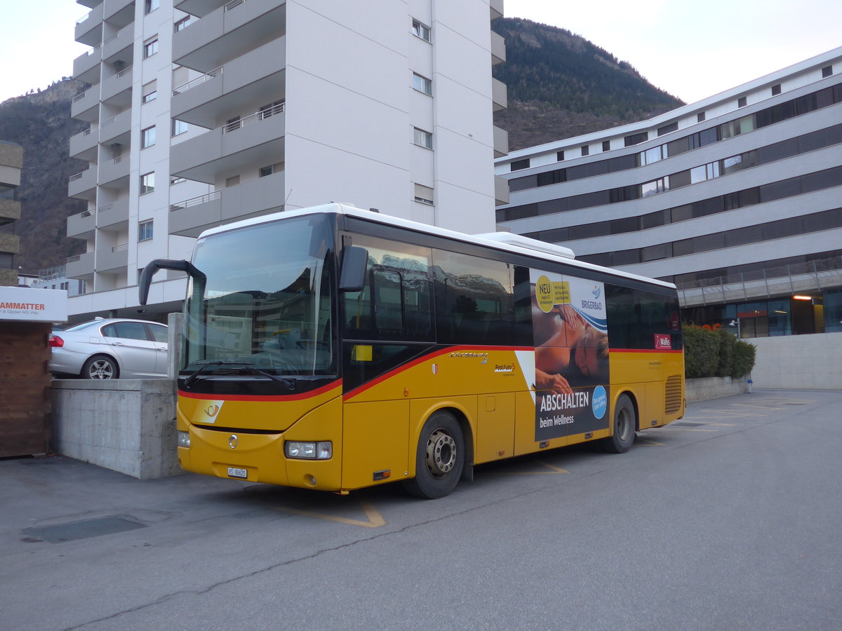 (201'921) - Autotour, Visp - VS 86'620 - Irisbus am 3. M�rz 2019 beim Bahnhof Visp