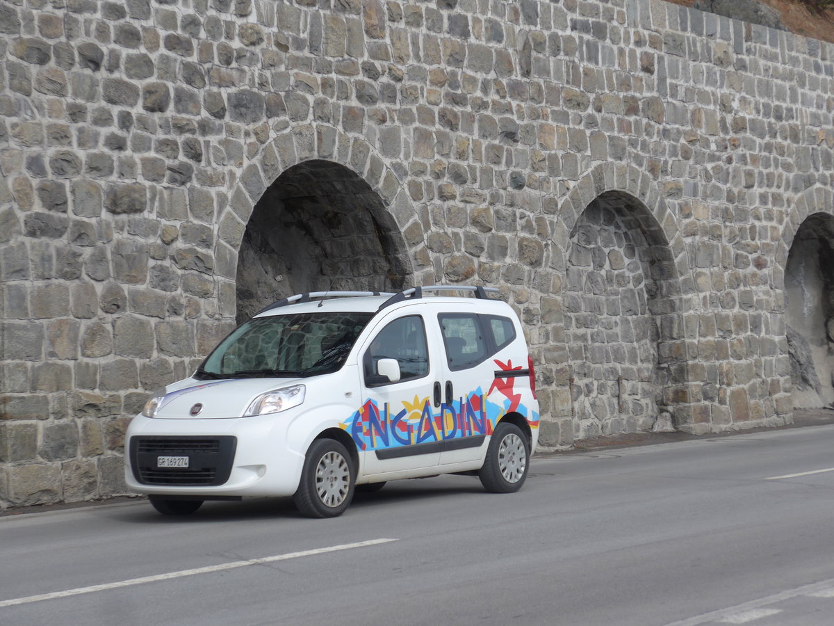 (202'071) - SBC Chur - GR 169'274 - Fiat am 10. M�rz 2019 beim Bahnhof St. Moritz