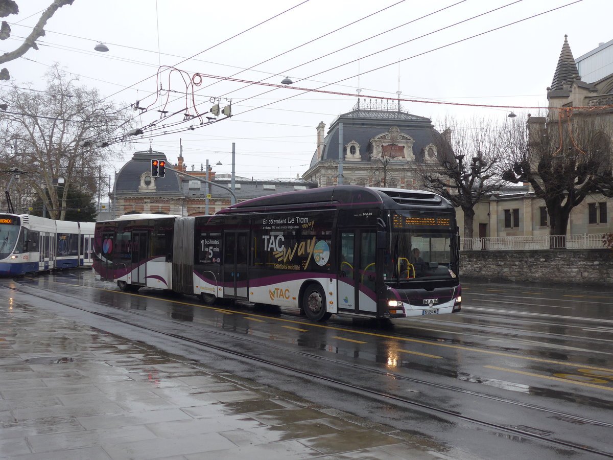 (202'217) - Aus Frankreich: TAC Annemasse - Nr. 501/AP 894 WE - MAN am 11. M�rz 2019 in Gen�ve, Place des Vingt-Deux-Cantons