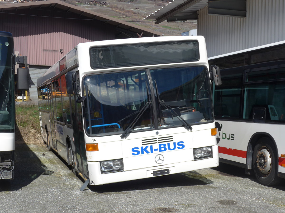 (202'391) - Buchard, Leytron - Nr. 96 - Mercedes (ex Regiobus, Gossau Nr. 13) am 16. M�rz 2019 in Leytron, Garage