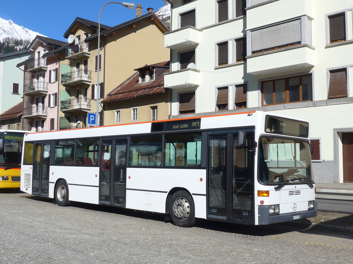 (202'526) - Meyer, G�schenen - UR 9218 - Mercedes (ex BSU Solothurn Nr. 65; ex BSU Solothurn Nr. 59) am 19. M�rz 2019 beim Bahnhof Airolo