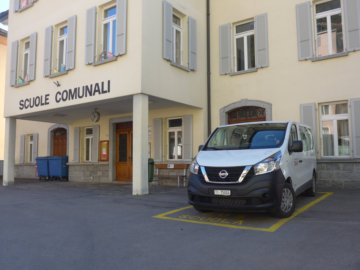 (202'541) - Comune di Airolo, Airolo - TI 75'024 - Nissan am 19. M�rz 2019 in Airolo, Scuole