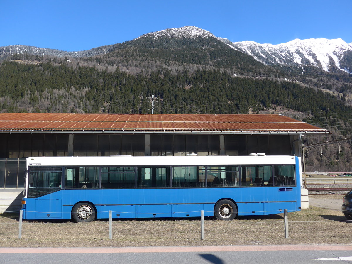 (202'551) - Meyer, G�schenen - Mercedes (ex VBL Luzern Nr. 555; ex VBL Luzern Nr. 55) am 19. M�rz 2019 in Ambri, Garage Marchetti