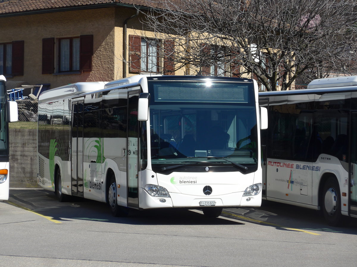 (202'561) - ABl Biasca - Nr. 22/TI 231'022 - Mercedes am 19. M�rz 2019 in Biasca, Garage