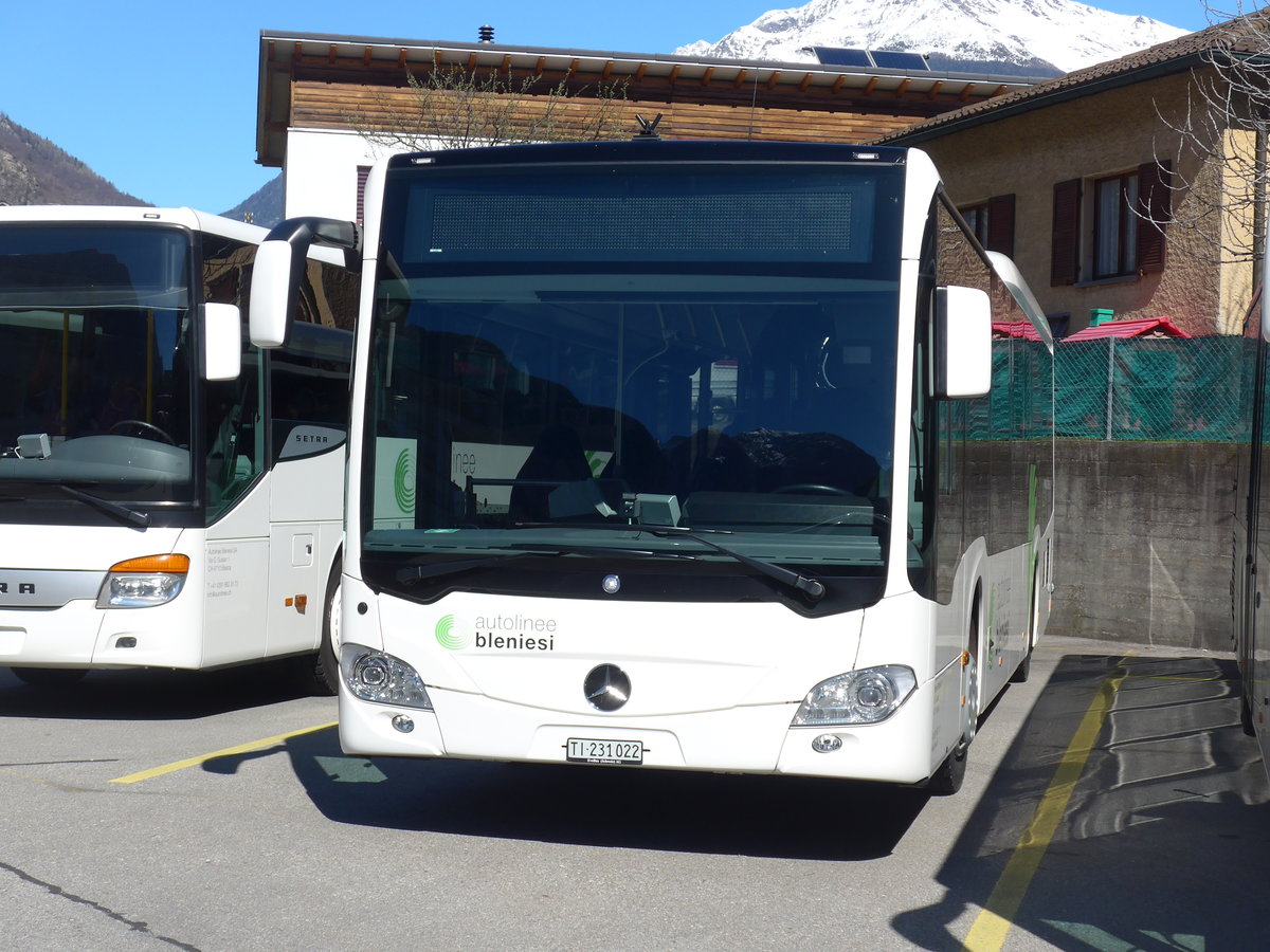 (202'566) - ABl Biasca - Nr. 22/TI 231'022 - Mercedes am 19. M�rz 2019 in Biasca, Garage