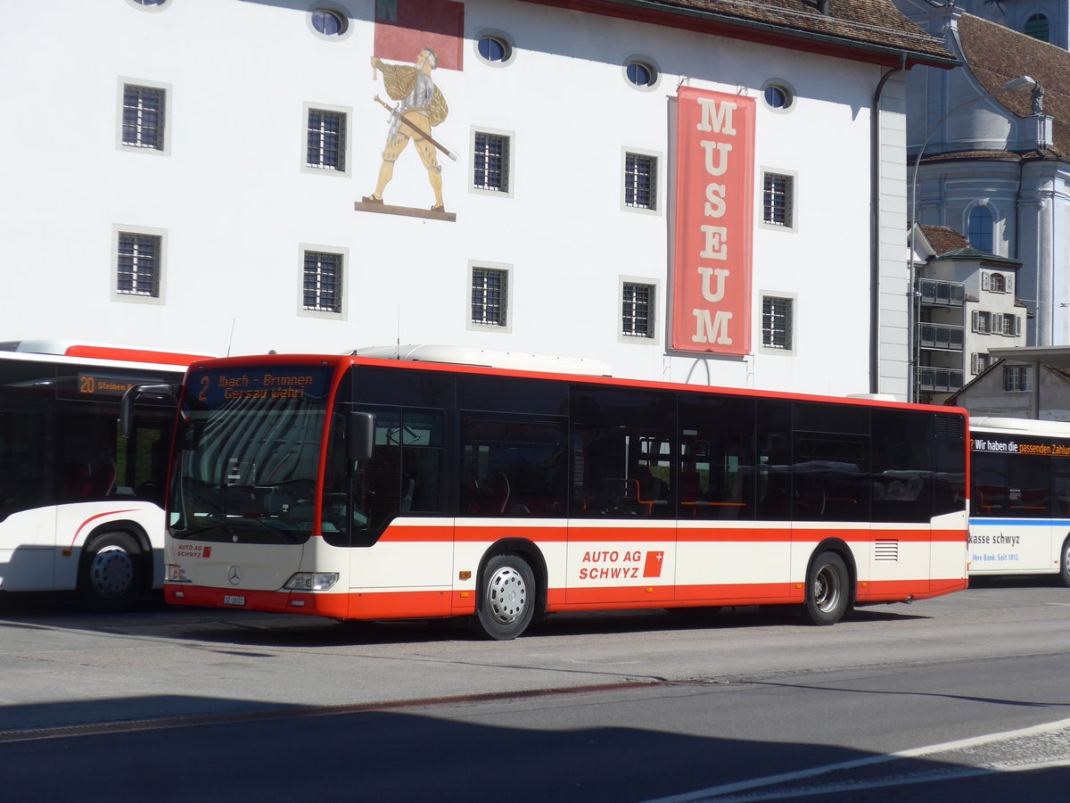 (202'839) - AAGS Schwyz - Nr. 21/SZ 10'121 - Mercedes am 22. M�rz 2019 in Schwyz, Post