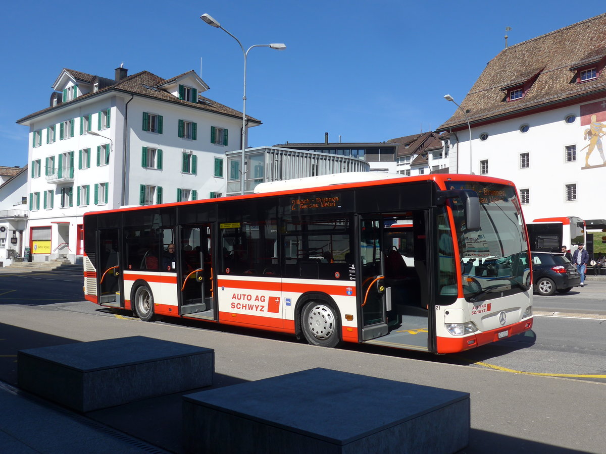 (202'841) - AAGS Schwyz - Nr. 21/SZ 10'121 - Mercedes am 22. M�rz 2019 in Schwyz, Post