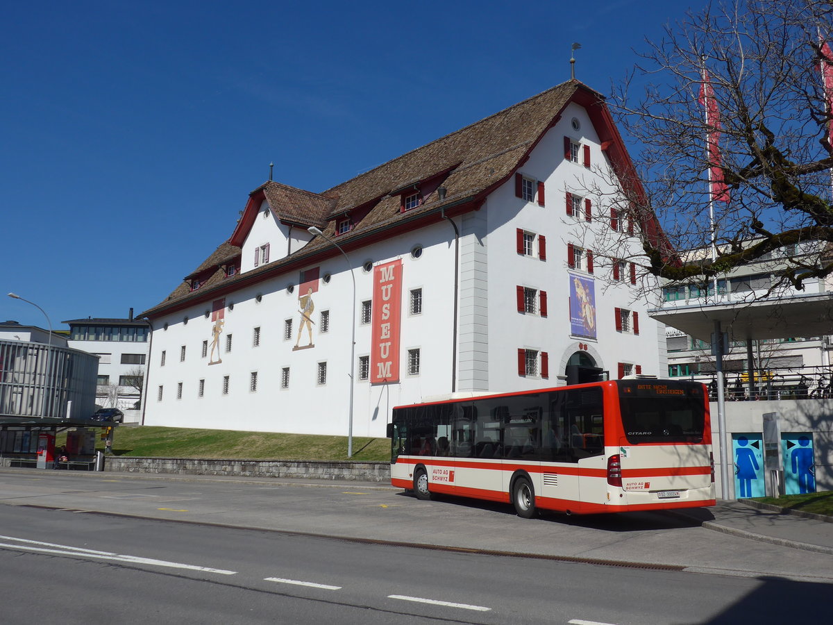 (202'842) - AAGS Schwyz - Nr. 24/SZ 30'024 - Mercedes am 22. M�rz 2019 in Schwyz, Post