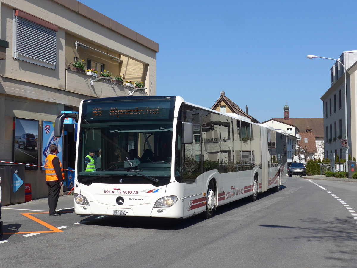 (203'326) - ARAG Ruswil - Nr. 39/LU 15'541 - Mercedes am 30. M�rz 2019 beim Bahnhof Hergiswil