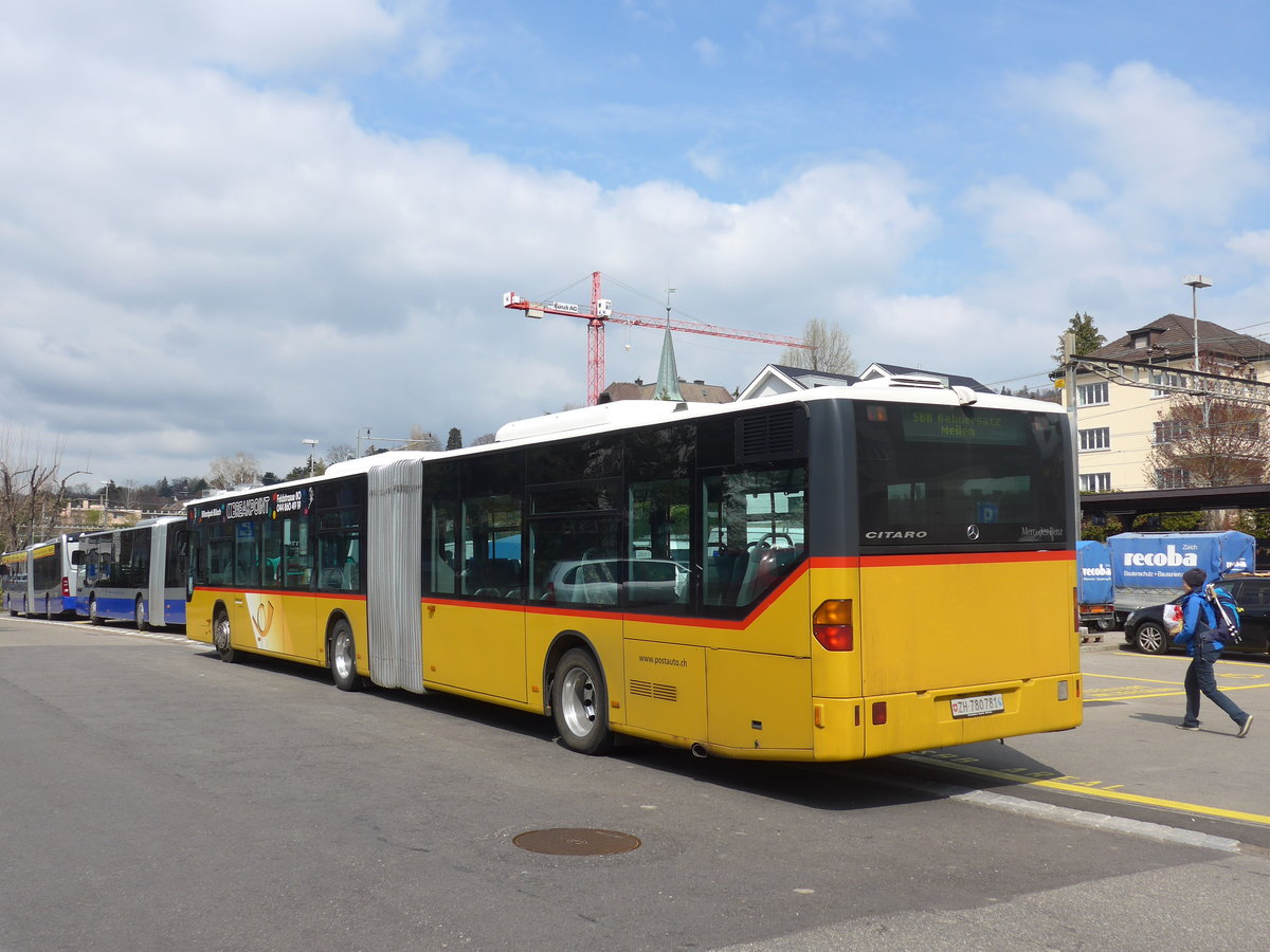 (203'523) - PostAuto Z�rich - Nr. 194/ZH 780'781 - Mercedes (ex Nr. 27) am 7. April 2019 beim Bahnhof K�snacht