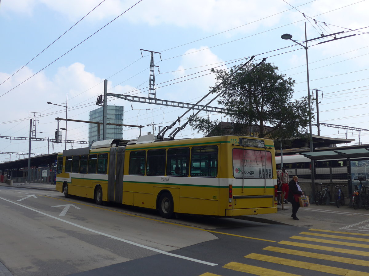 (203'619) - transN, La Chaux-de-Fonds - Nr. 115 - NAW/Hess Gelenktrolleybus (ex TN Neuch�tel Nr. 115) am 13. April 2019 beim Bahnhof Neuch�tel