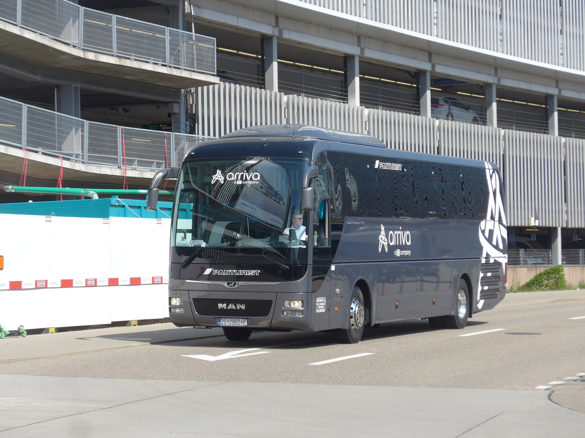 (203'816) - Aus Kroatien: Panturist, Osijek - ZG 2860-HF - MAN am 19. April 2019 in Z�rich, Flughafen