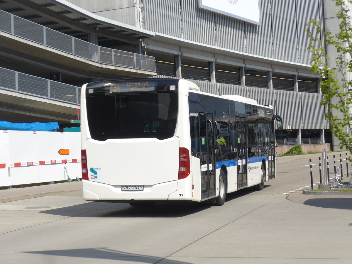 (203'824) - Maag, Kloten - Nr. 37/ZH 232'537 - Mercedes am 19. April 2019 in Z�rich, Flughafen