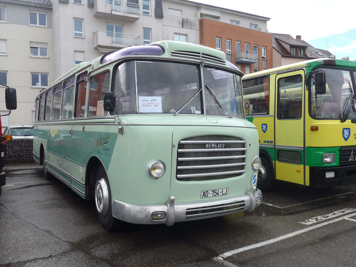 (204'417) - Morard, S�deron (AAF) - AD 754 LJ - Berliet/Gangloff Colmar am 27. April 2019 in Haguenau, Parkplatz