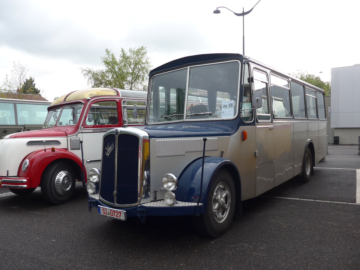(204'489) - Aus Deutschland: Sch�ttler, Netphen - SI 0727 - Saurer/R&J (ex Braun, M�nster; ex M�ller, Neum�nster; ex Sol�r+Fontana, CH-Ilanz Nr. 14; ex Christell, CH-Falera) am 28. April 2019 in Haguenau, Parkplatz