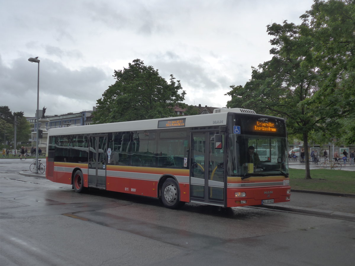 (204'676) - NVG W�rzburg - Nr. 611/W�-VV 611 - MAN am 9. Mai 2019 beim Bahnhof W�rzburg