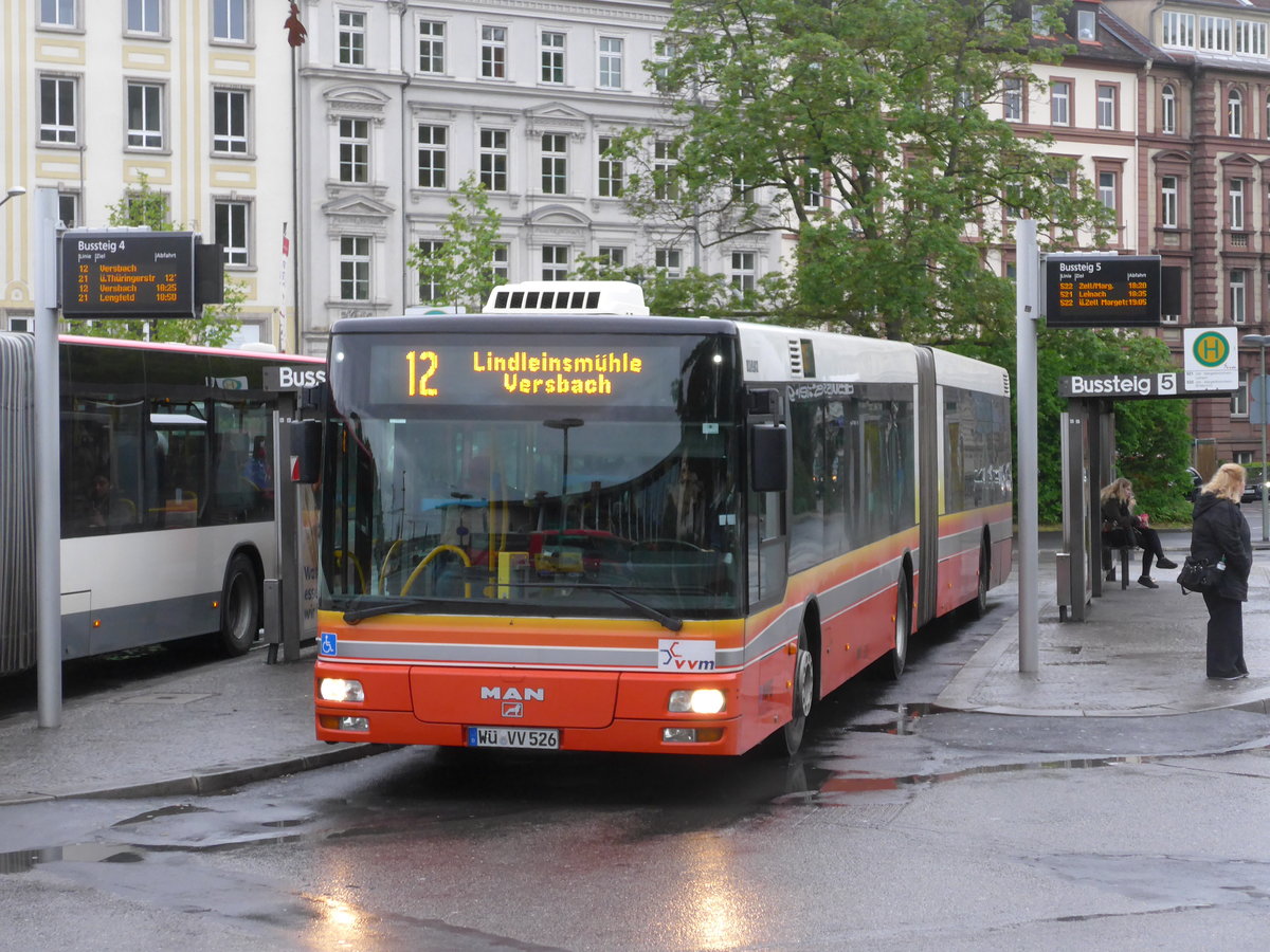 (204'691) - NVG W�rzburg - Nr. 526/W�-VV 526 - MAN am 9. Mai 2019 beim Bahnhof W�rzburg
