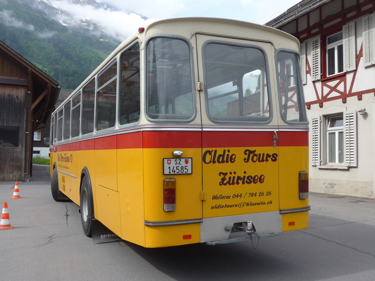 (206'280) - Oldie-Tours Z�risee, Wollerau - Nr. 15/SZ 14'585 - FBW/Hess am 15. Juni 2019 in Elm, Station