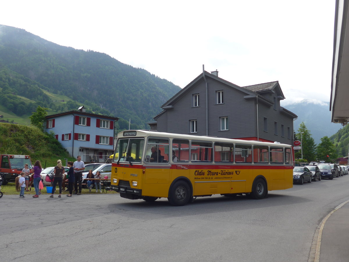 (206'324) - Oldie-Tours Z�risee, Wollerau - Nr. 15/SZ 14'585 - FBW/Hess am 15. Juni 2019 in Engi, Garage AS