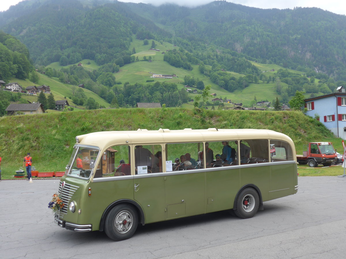 (206'351) - Nostalgieclub, Filzbach - SG 252'661 - FBW/R&J (ex Steiner, Kaltbrunn; ex Gr�nenfelder, Walenstadt) am 15. Juni 2019 in Engi, Garage AS