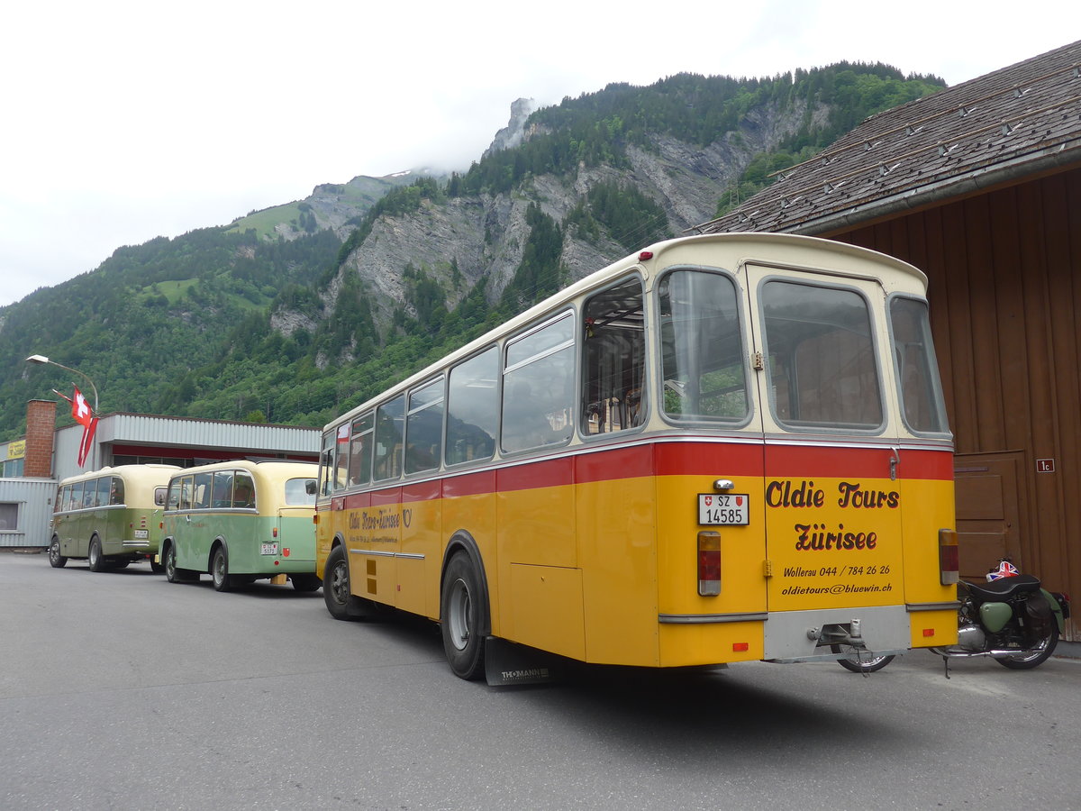 (206'400) - Oldie-Tours Z�risee, Wollerau - Nr. 15/SZ 14'585 - FBW/Hess am 15. Juni 2019 in Elm, Station