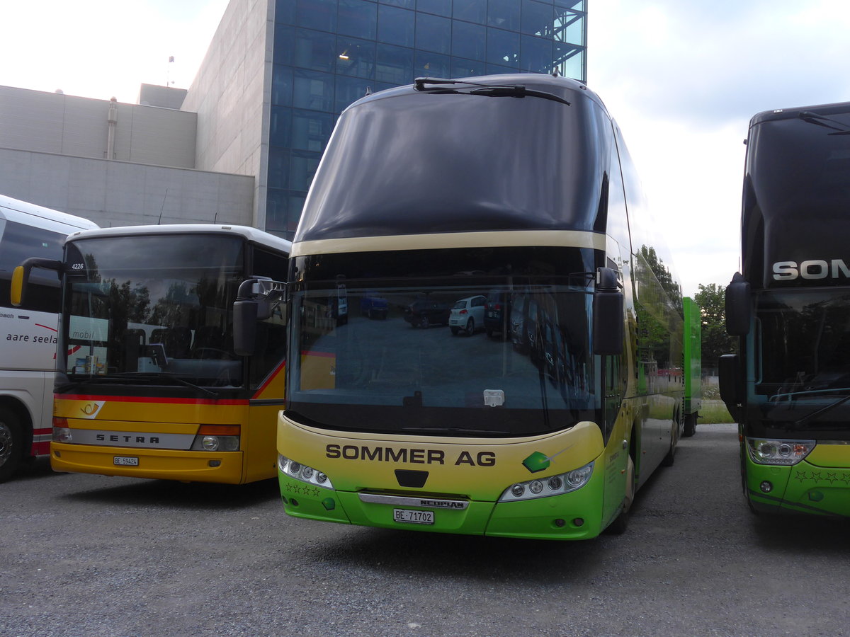(206'646) - Sommer, Gr�nen - BE 71'702 - Neoplan am 22. Juni 2019 in Thun, Kleine Allmend