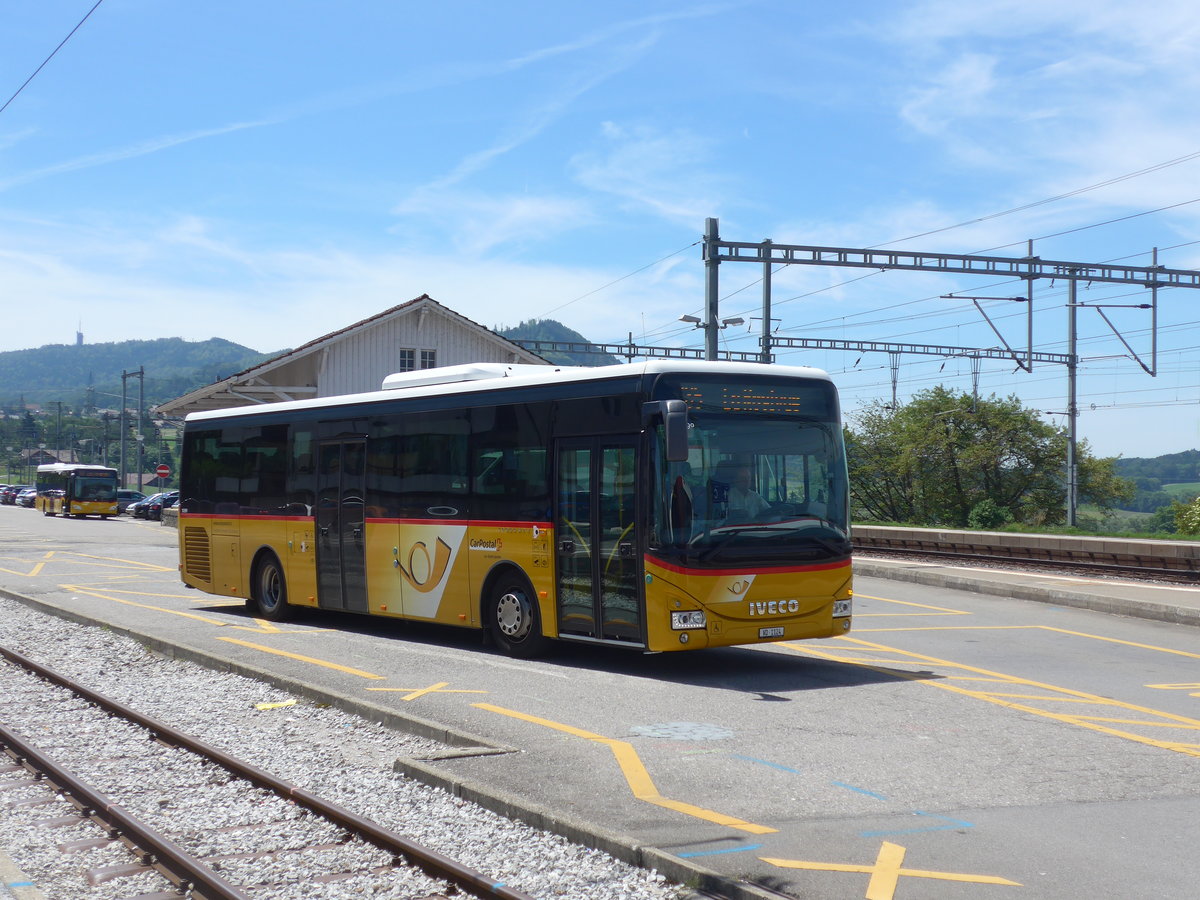 (206'793) - Faucherre, Moudon - VD 1124 - Iveco am 24. Juni 2019 beim Bahnhof Pal�zieux