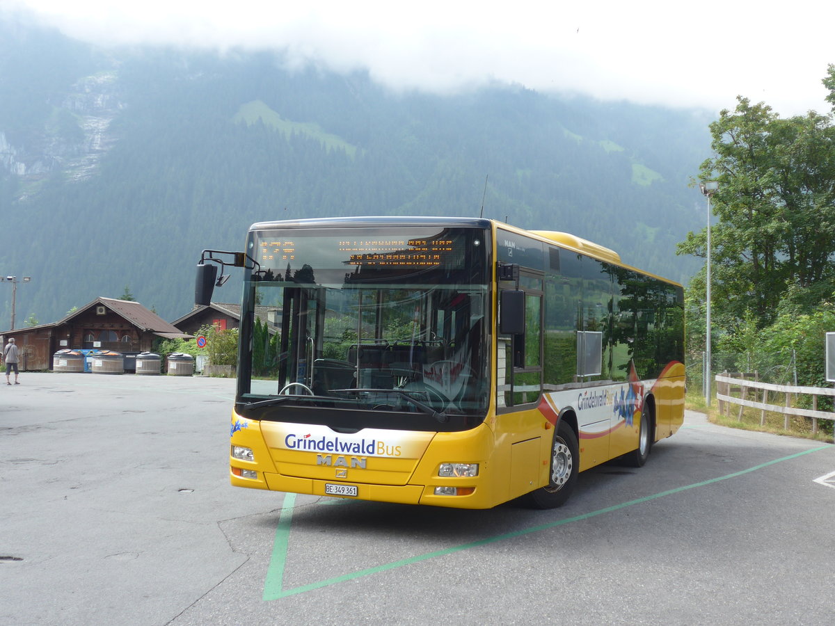 (207'670) - AVG Grindelwald - Nr. 20/BE 349'361 - MAN/G�ppel am 9. Juli 2019 beim Bahnhof Grindelwald