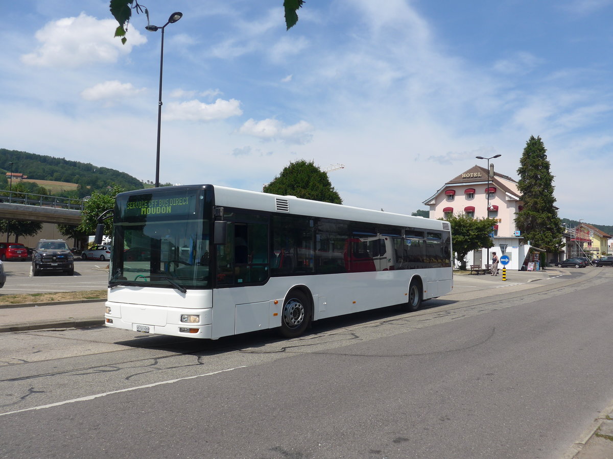 (208'109) - Interbus, Yverdon - Nr. 60/VD 501'689 - MAN (ex transN, La Chaux-de-Fonds Nr. 205; ex TN Neuch�tel Nr. 205) am 22. Juli 2019 beim Bahnhof Moudon