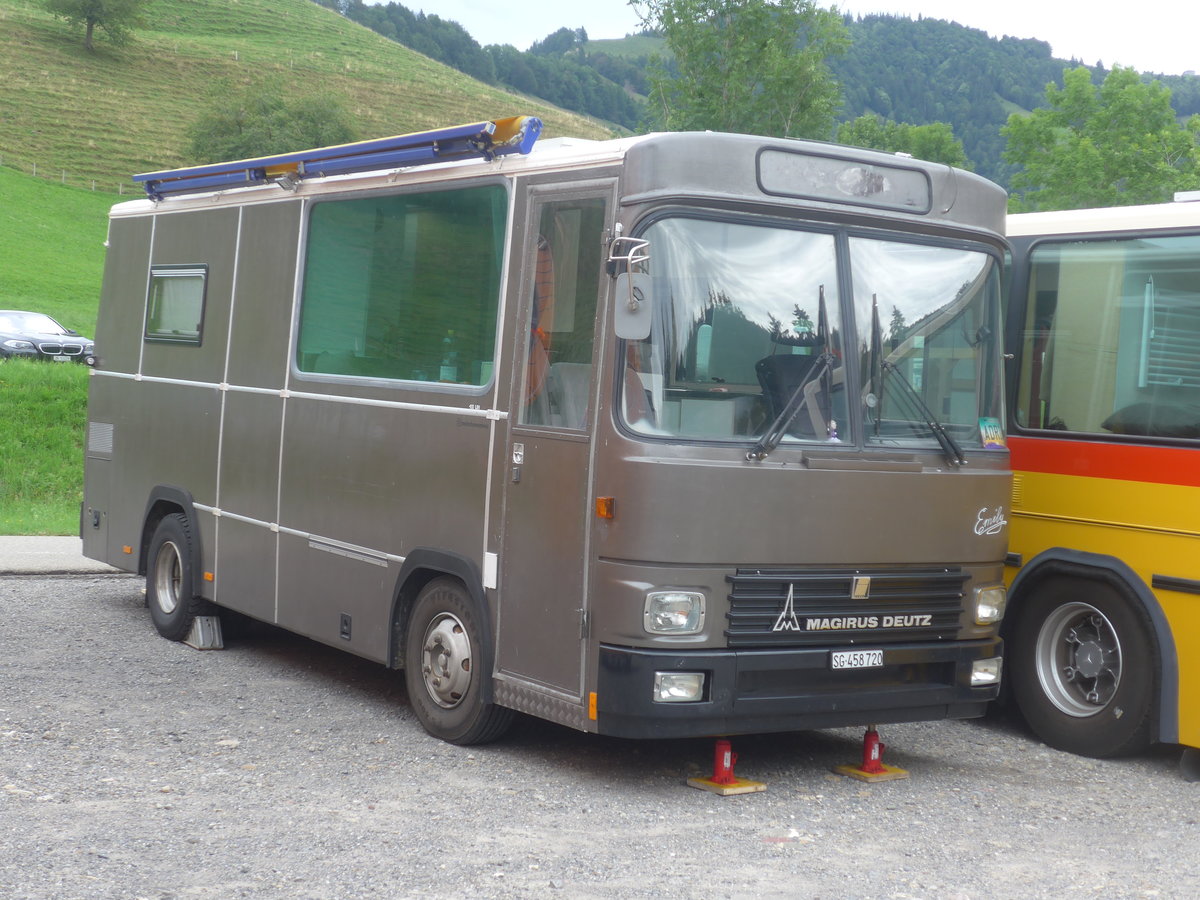 (208'839) - Verein R81, Jona - SG 458'720 - Magirus-Deutz/FHS (ex Alig, Horw; ex P 22'250) am 17. August 2019 in Atzm�nnig, Schutt