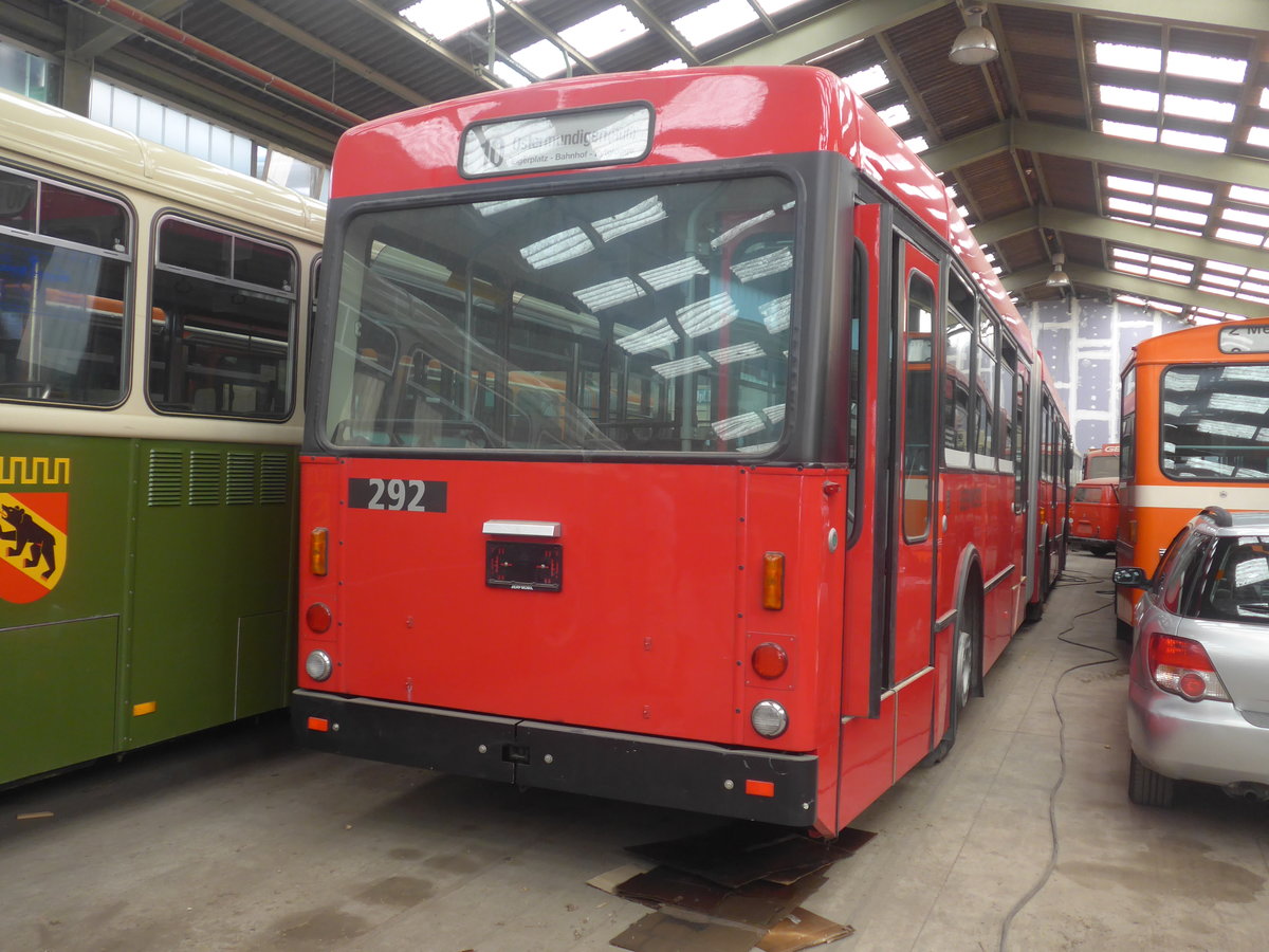 (209'280) - Bernmobil, Bern (SOB) - Nr. 292 - Volvo/R&J-Hess-Gangloff am 1. September 2019 in Oberburg, Ziegelgut