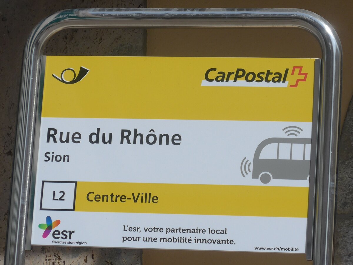 (209'507) - PostAuto-Haltestellenschild - Sion, Rue du Rh�ne - am 9. September 2019
