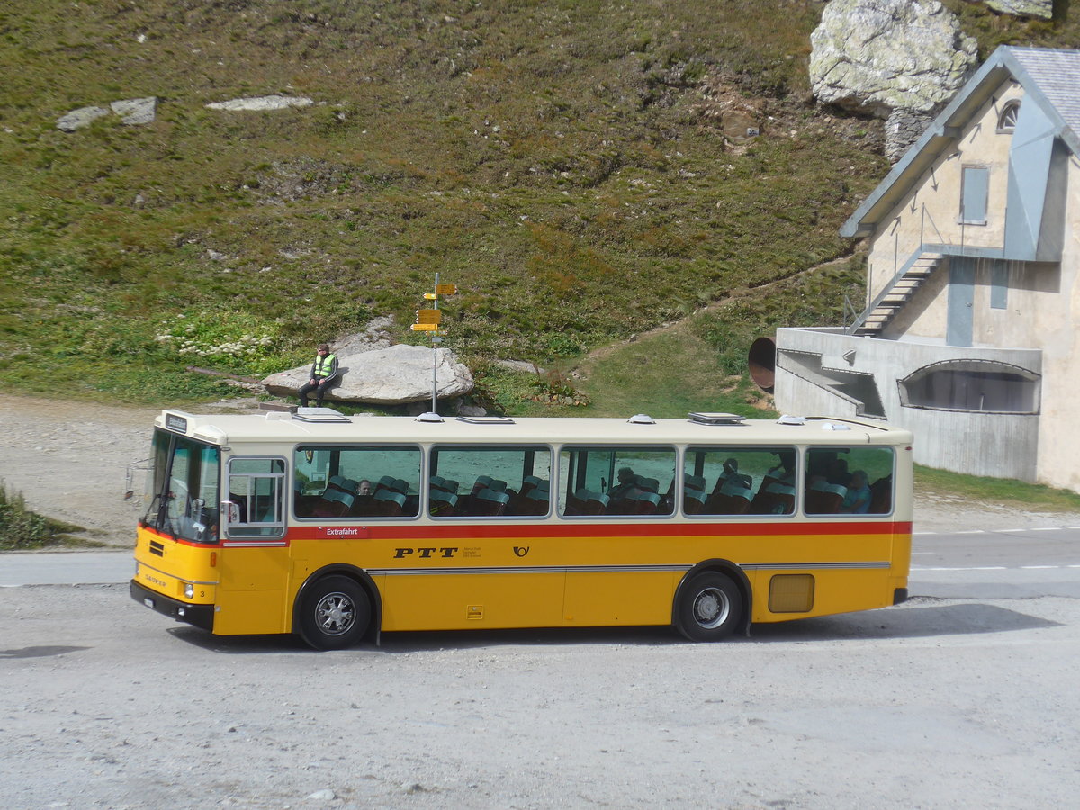 (209'783) - Kolb, Grasswil - Nr. 3/BE 93'915 - Saurer/R&J (ex Schmocker, Stechelberg Nr. 3; ex Schmocker, Stechelberg Nr. 1; ex Gertsch, Stechelberg Nr. 1) am 22. September 2019 in Furka, Passh�he