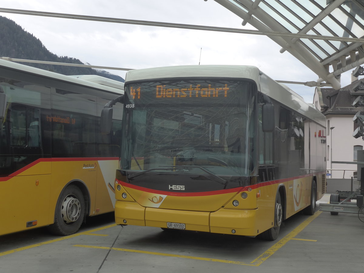 (210'044) - PostAuto Graub�nden - GR 69'102 - Scania/Hess am 6. Oktober 2019 in Chur, Postautostation