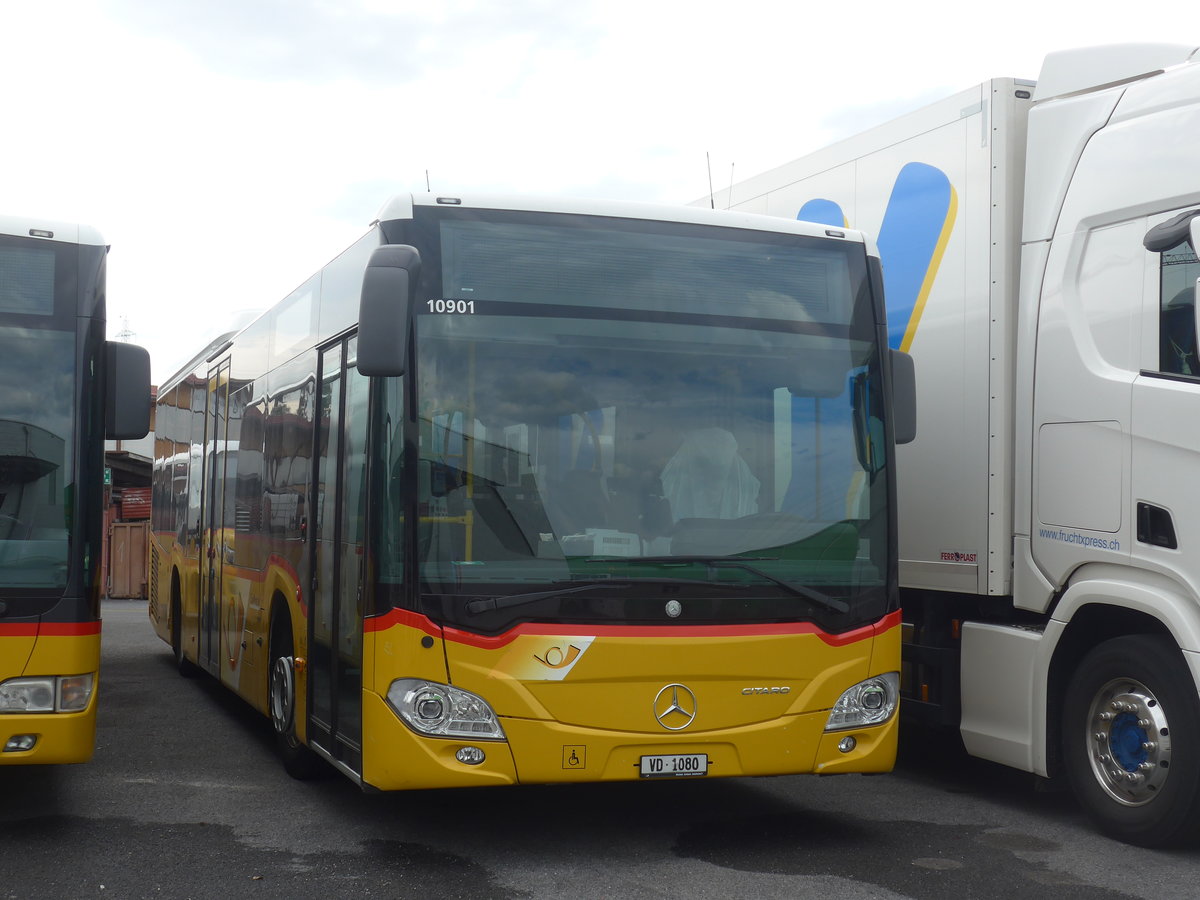 (210'260) - CarPostal Ouest - VD 1080 - Mercedes (ex TPB, S�deilles) am 12. Oktober 2019 in Kerzers, Interbus