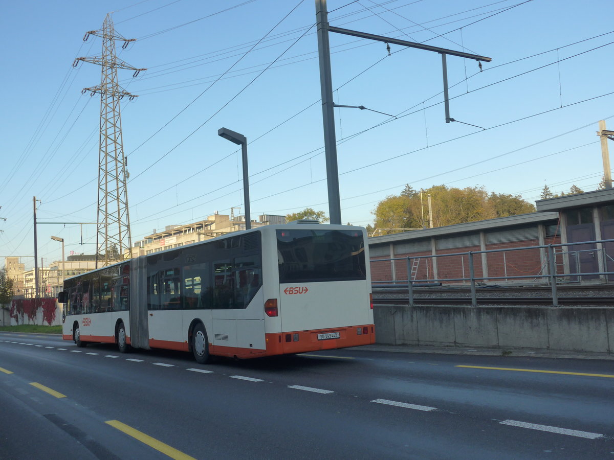 (210'363) - BSU Solothurn - Nr. 42/SO 143'442 - Mercedes am 14. Oktober 2019 beim Bahnhof Zollikofen