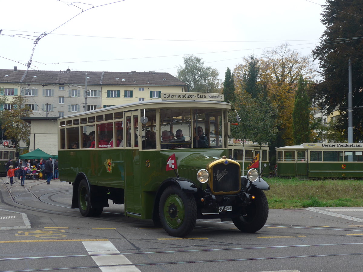 (210'428) - SVB Bern (Bernmobil historique) - Nr. 5/BE 29'005 - Saurer am 20. Oktober 2019 in Bern, Weissenb�hl