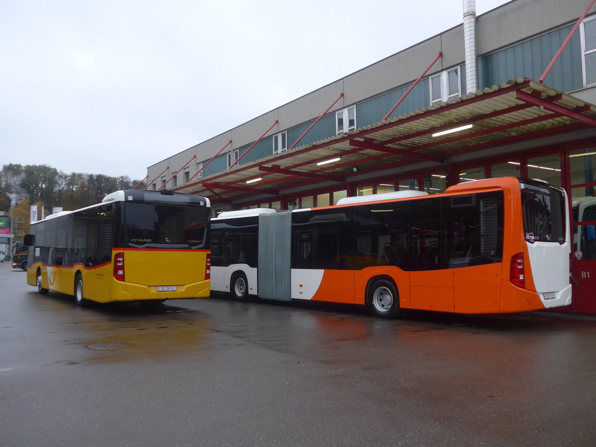 (210'856) - Rattin, Neuhausen - ZH 28 U - Mercedes + Gen�ve-Tours, Gen�ve - ZH 26 U - Mercedes am 8. November 2019 in Kloten, EvoBus