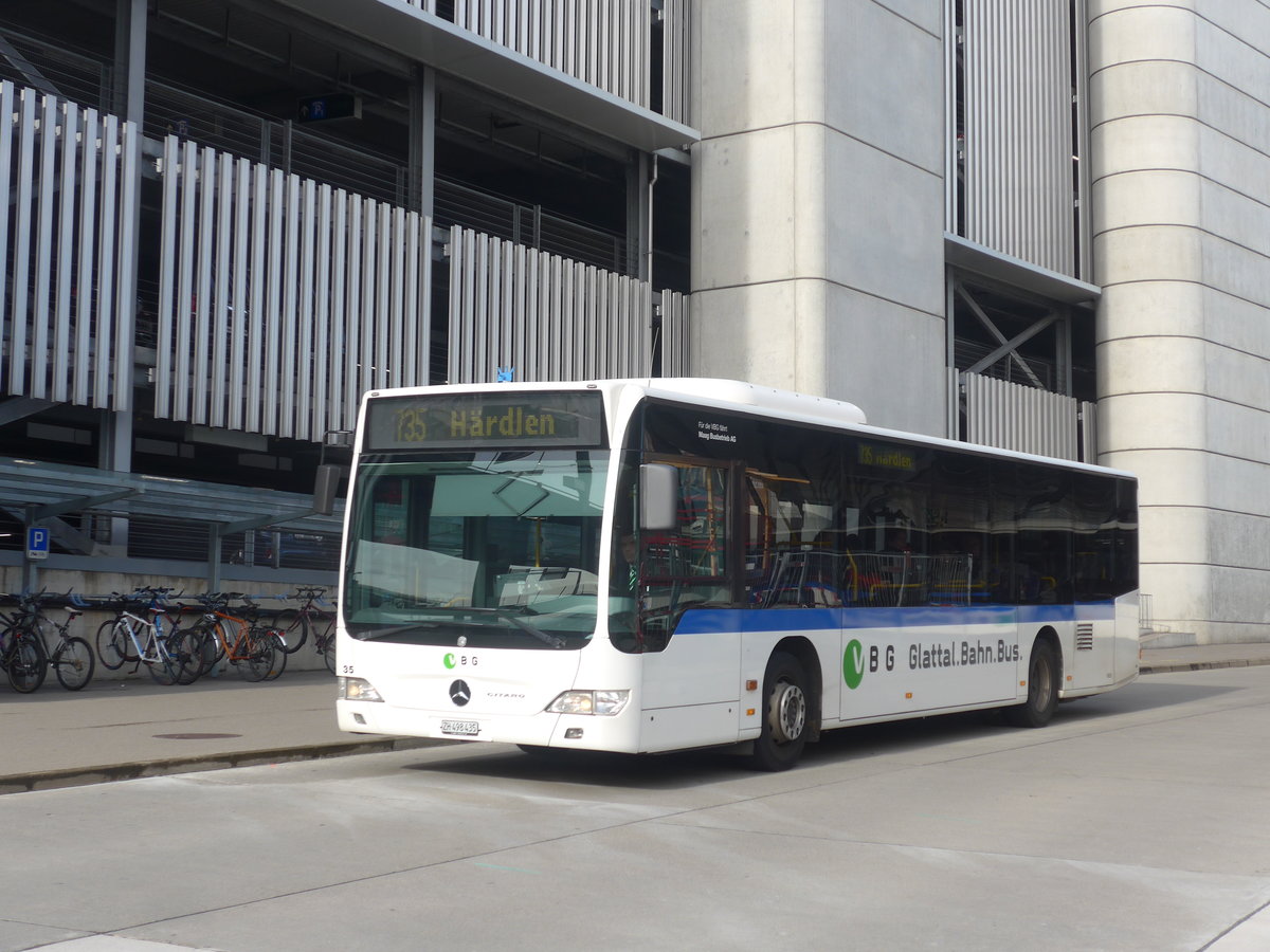 (211'054) - Maag, Kloten - Nr. 35/ZH 498'435 - Mercedes am 12. November 2019 in Z�rich, Flughafen