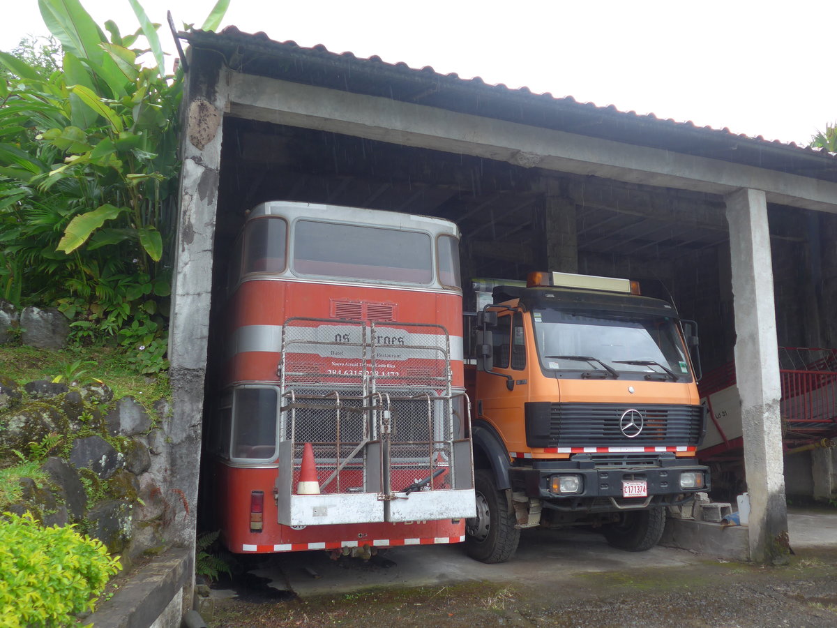 (211'304) - Ulrich, Nuevo Arenal - FBW/Vetter-R&J Anderthalbdecker (ex Wespe, CH-Altst�tten; ex AFA Adelboden/CH Nr. 6) am 14. November 2019 in Nuevo Arenal, Los H�roes