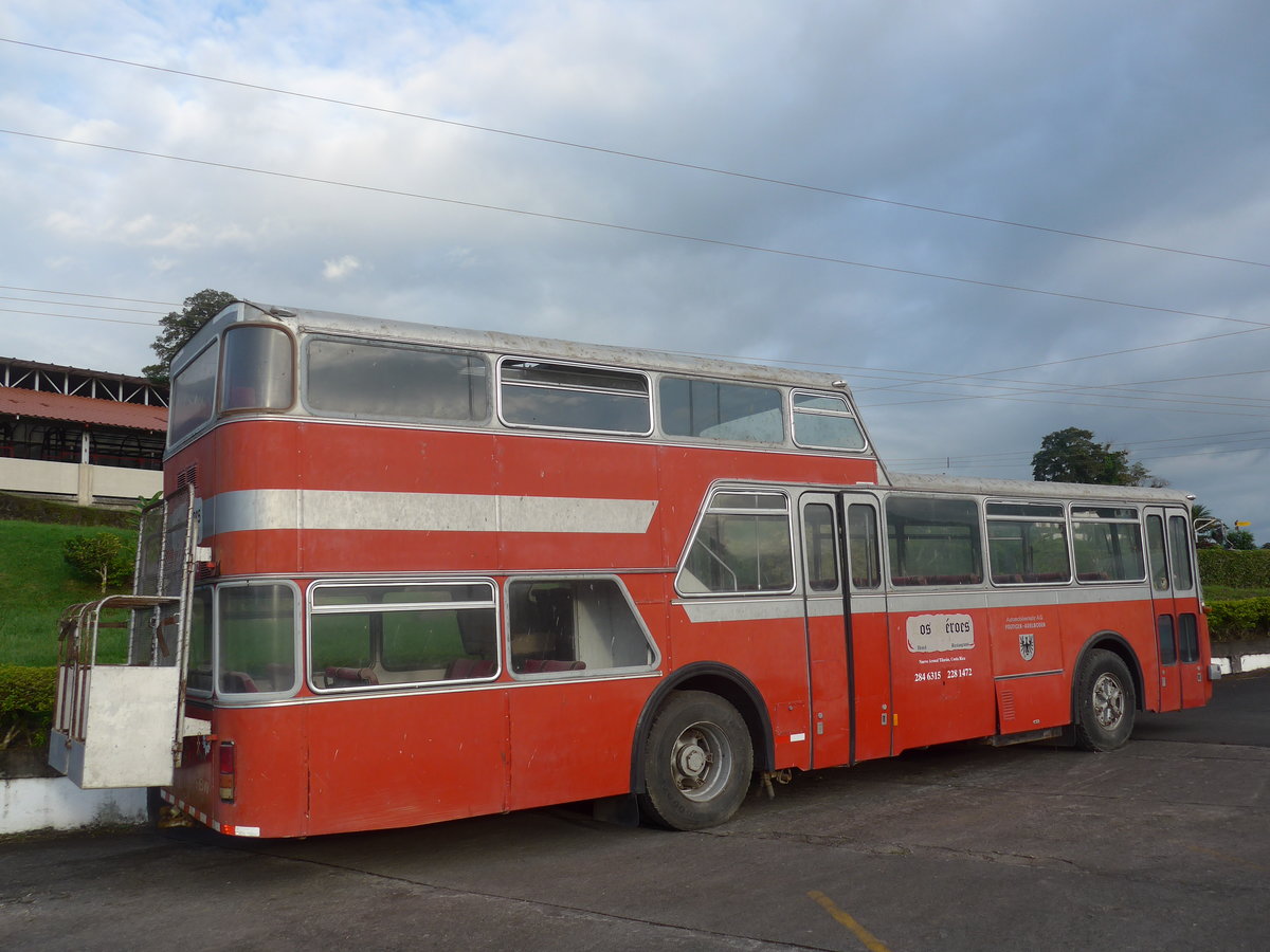 (211'736) - Ulrich, Nuevo Arenal - FBW/Vetter-R&J Anderthalbdecker (ex Wespe, CH-Altst�tten; ex AFA Adelboden/CH Nr. 6) am 19. November 2019 in Nuevo Arenal, Los H�roes