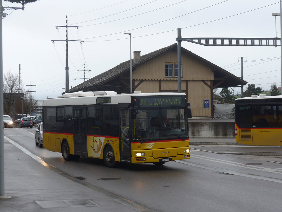 (212'846) - PostAuto Bern - BE 614'040 - MAN/G�ppel (ex AVG Meiringen Nr. 72) am 9. Dezember 2019 beim Bahnhof M�nsingen