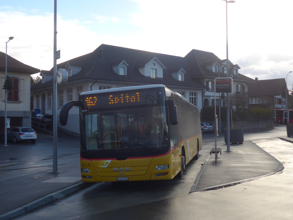 (212'885) - PostAuto Bern - Nr. 541/BE 675'387 - MAN am 14. Dezember 2019 beim Bahnhof M�nsingen